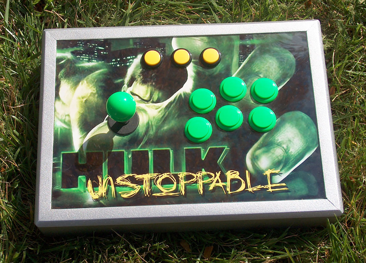 Incredible Hulk "Unstoppable" Joystick Top